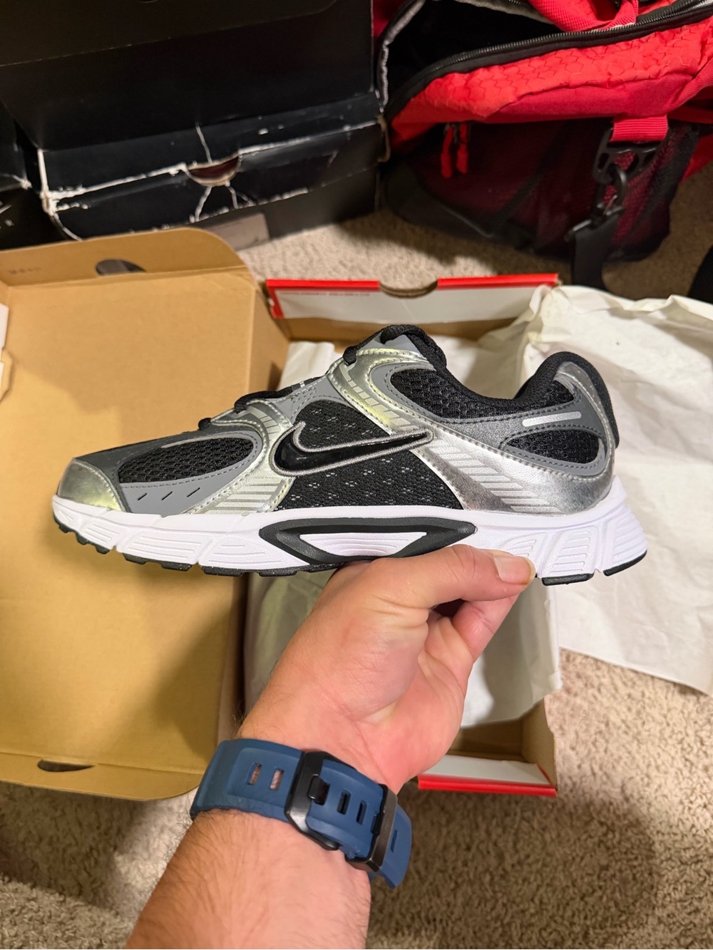 Nike V5 RNR - Picture 4 of 7
